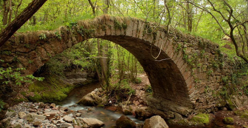 La Closa Albergue Castellar De N'Hug Exterior foto