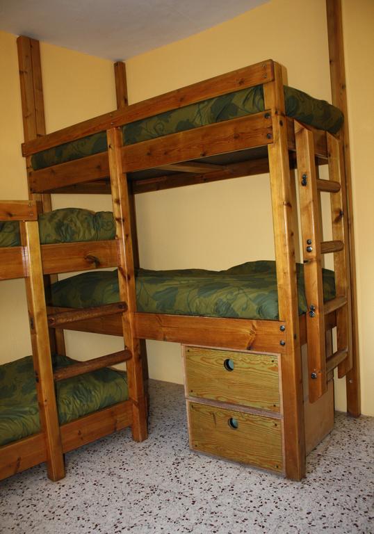 La Closa Albergue Castellar De N'Hug Habitación foto