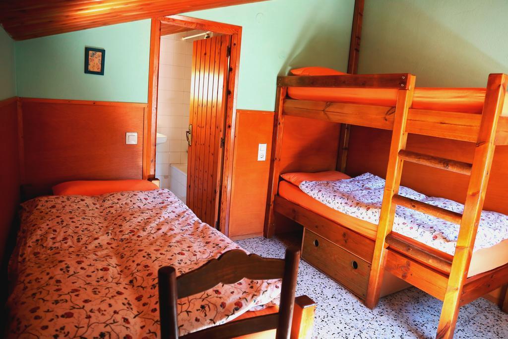 La Closa Albergue Castellar De N'Hug Exterior foto